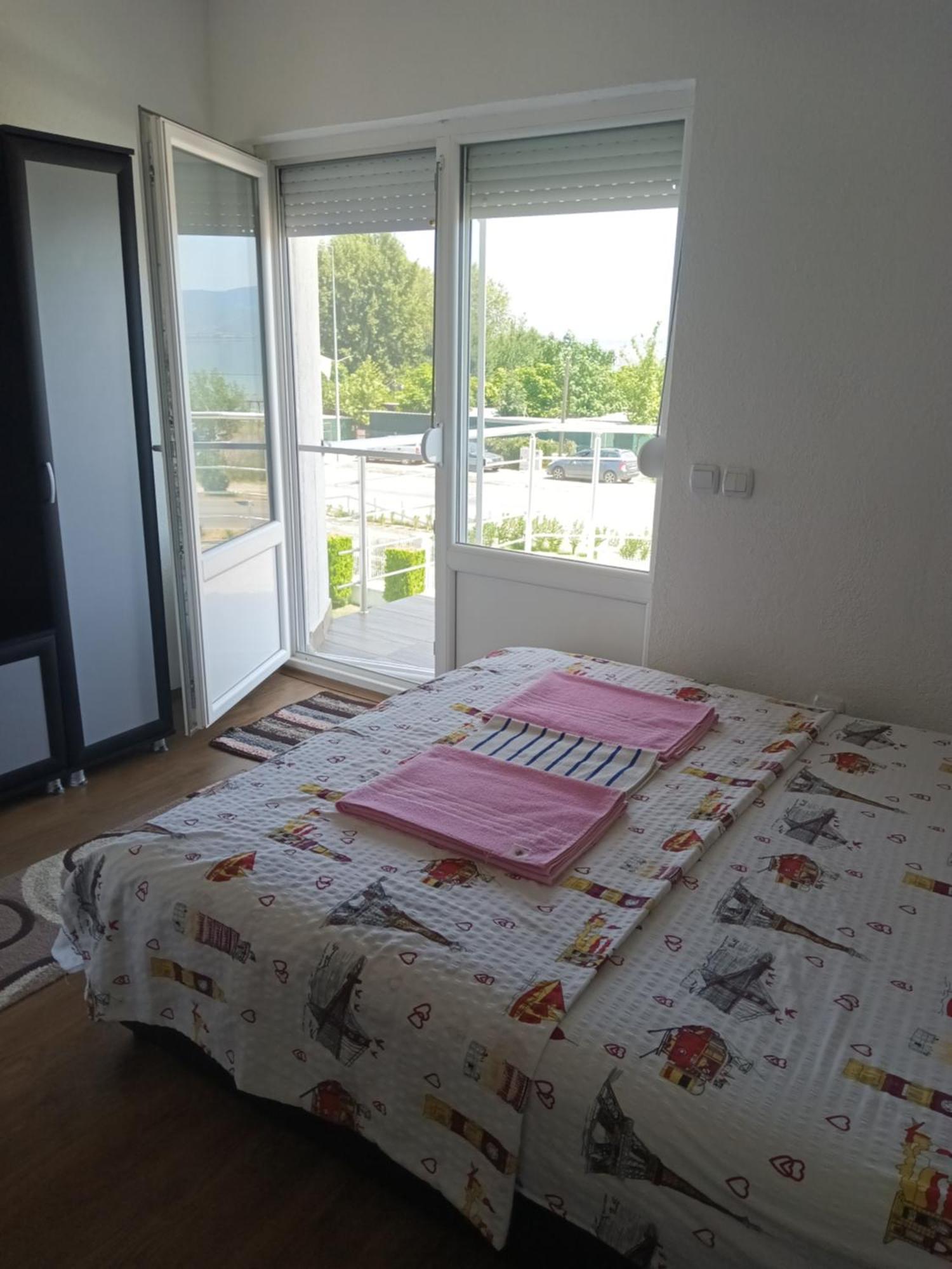 Krapce - Lake View Apartments Dojran Exterior photo